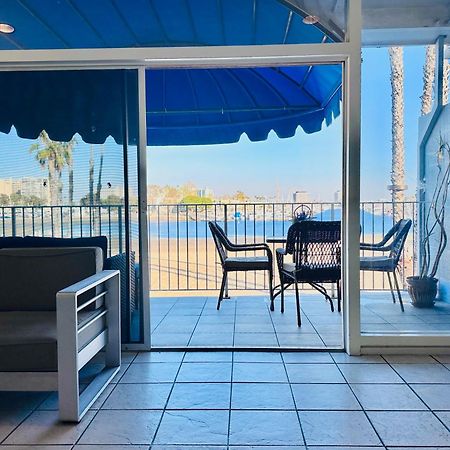 Foghorn Harbor Inn マリナ・デル・レイ エクステリア 写真