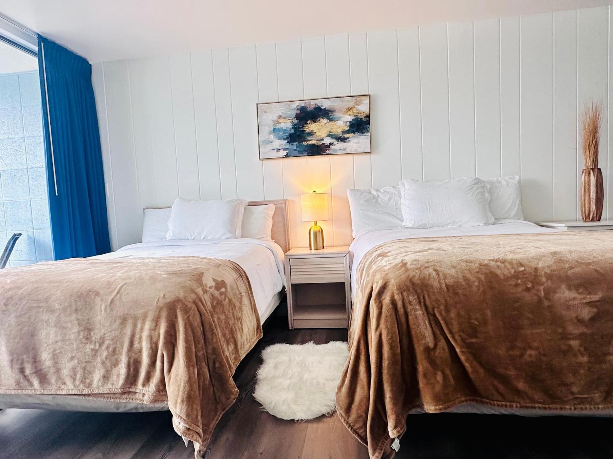 Foghorn Harbor Inn マリナ・デル・レイ エクステリア 写真